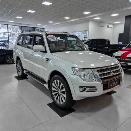 MITSUBISHI PAJERO FULL 3.2 HPE 4X4 16V TURBO INTERCOOLER DIESEL 4P AUTOMÁTICO MITSUBISHI PAJERO FULL 3.2 HPE 4X4 16V TURBO INTERCOOLER DIESEL 4P AUTOMÁTICO